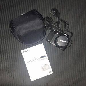 Nikon Cool Pix Camera